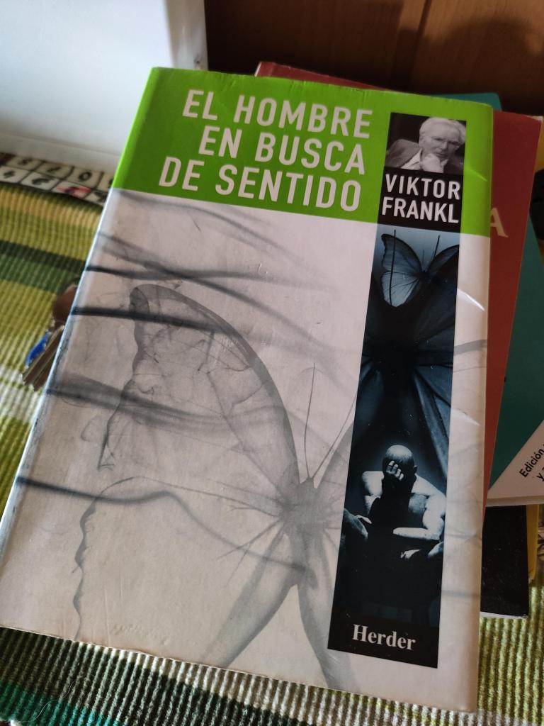 Imagen de Qué os parece el libro "El hombre en busca de sentido" de Viktor Frankl?