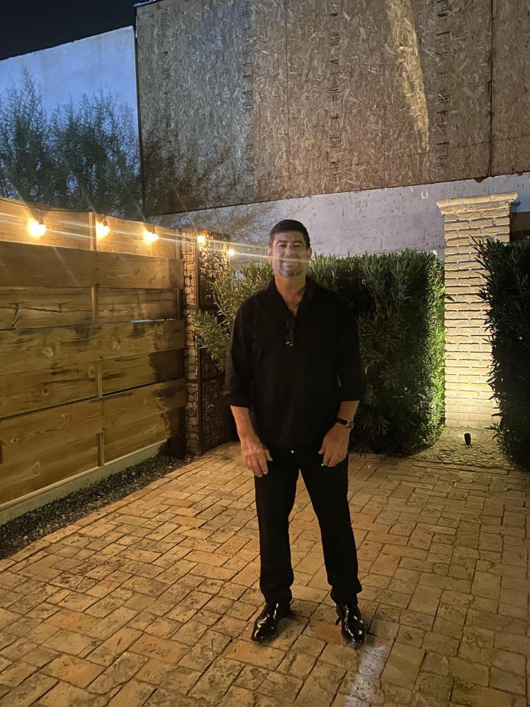 Imagen de Hola a todos  Me encantaría encontrar a una pareja para algo serio !!!