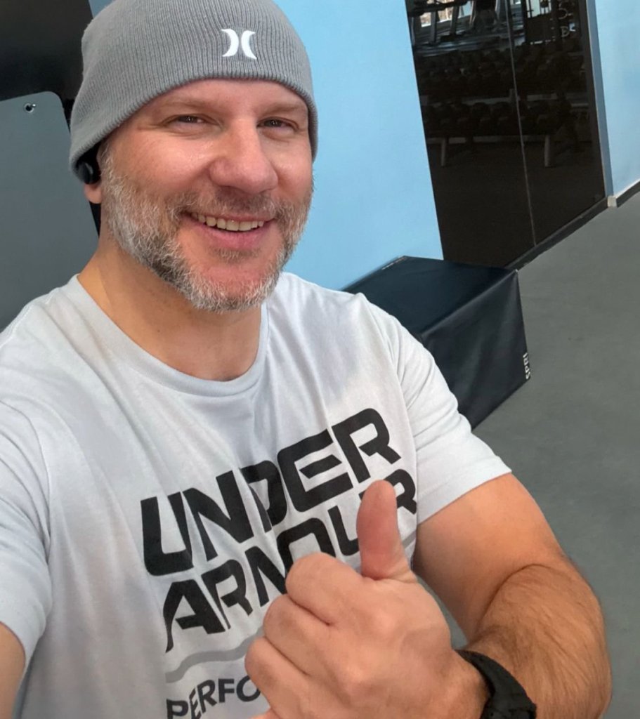 Imagen de a long-term relationship, a serious relationship leading to marriage, a casual d