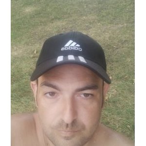 Francis39104590