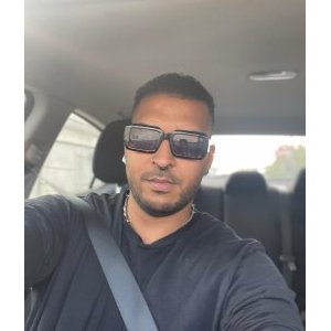 Aaron001