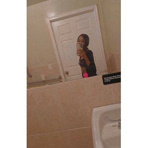 Laura5948