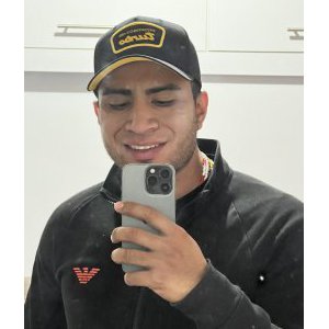 esauhernandez