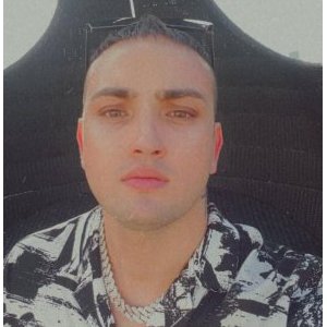 Damian25damian25