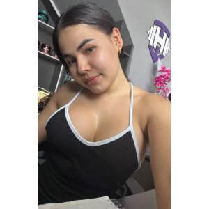 Camila12