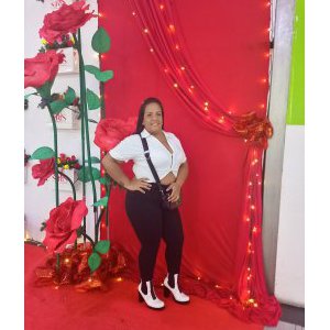 Luisana12