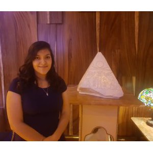 AdrianaGA27